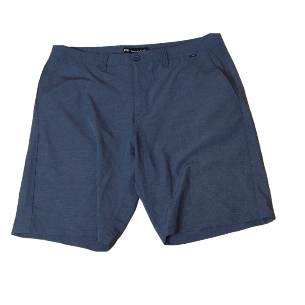 Travis Mathew blue shorts size 36